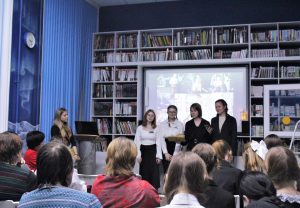 Поэтический квартирник «Знакомый Ваш Сергей Есенин…»